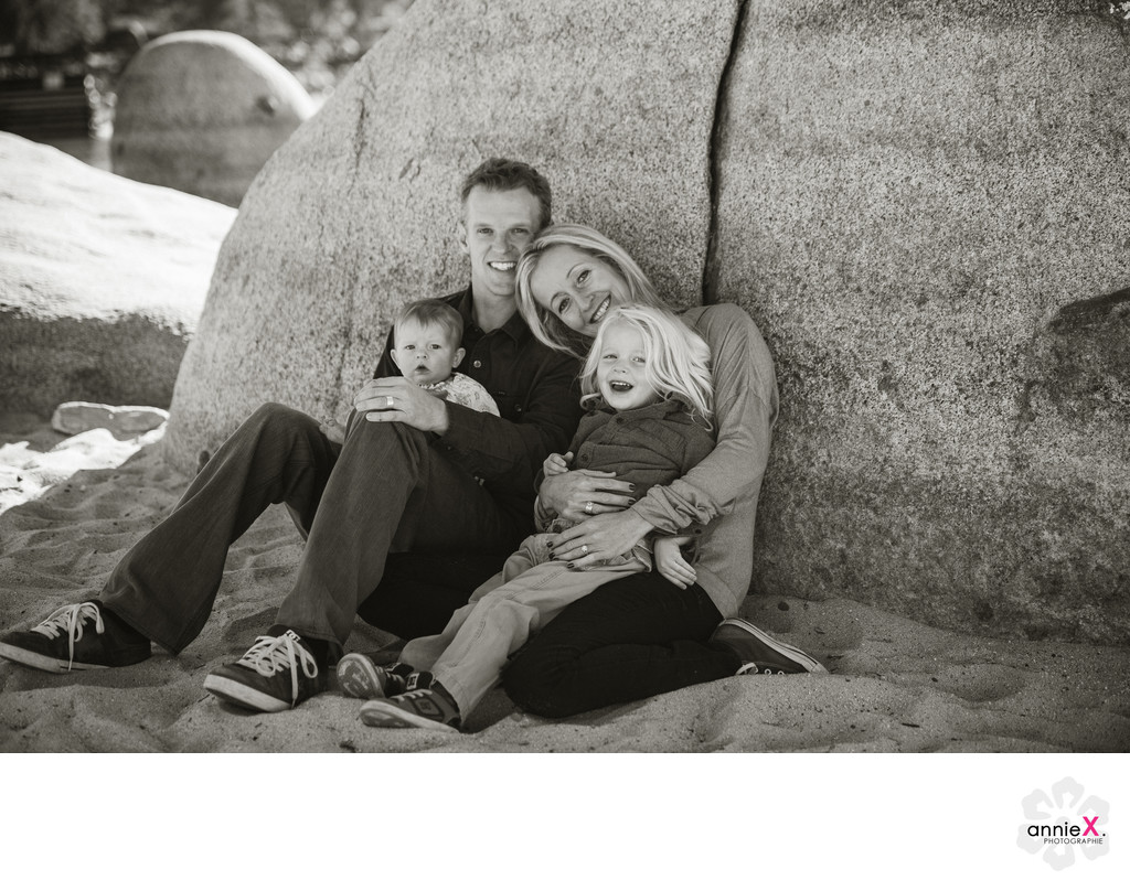 Family beach portrait in black and white
