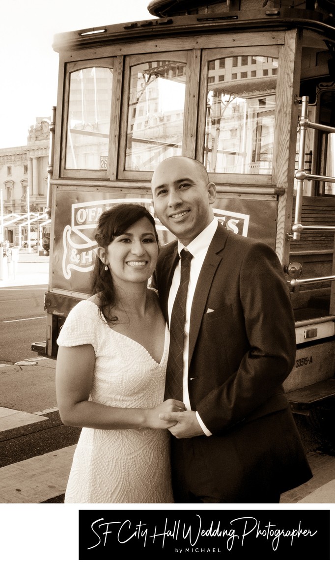 Sepia tone cable car picture for San Francisco wedding