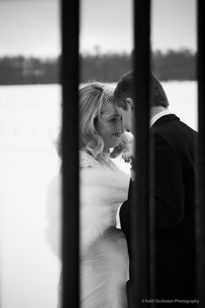 Winter wedding photography in the snow