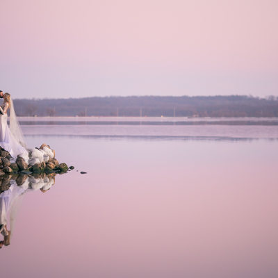 Oshkosh and Green Lake Winter Wedding Photos 100