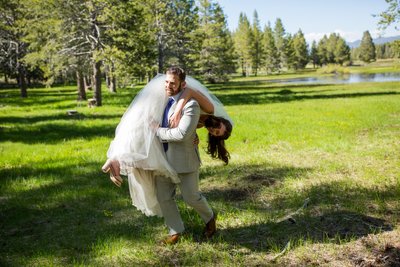 South Lake Tahoe Candid Wedding Photography