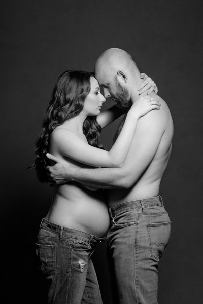 Black and White Maternity Portrait of Husband and Wife