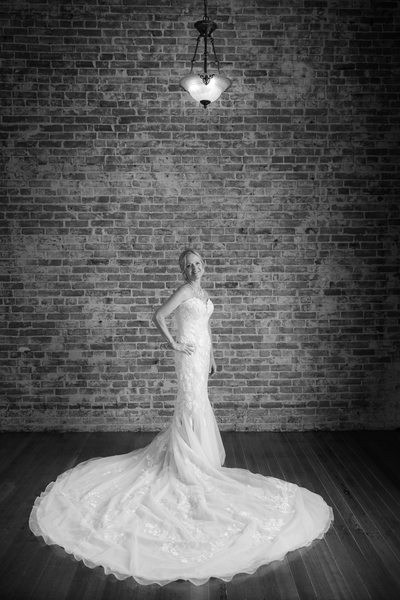 Bridal portrait in Black and White, just stunning.  love her attitude 