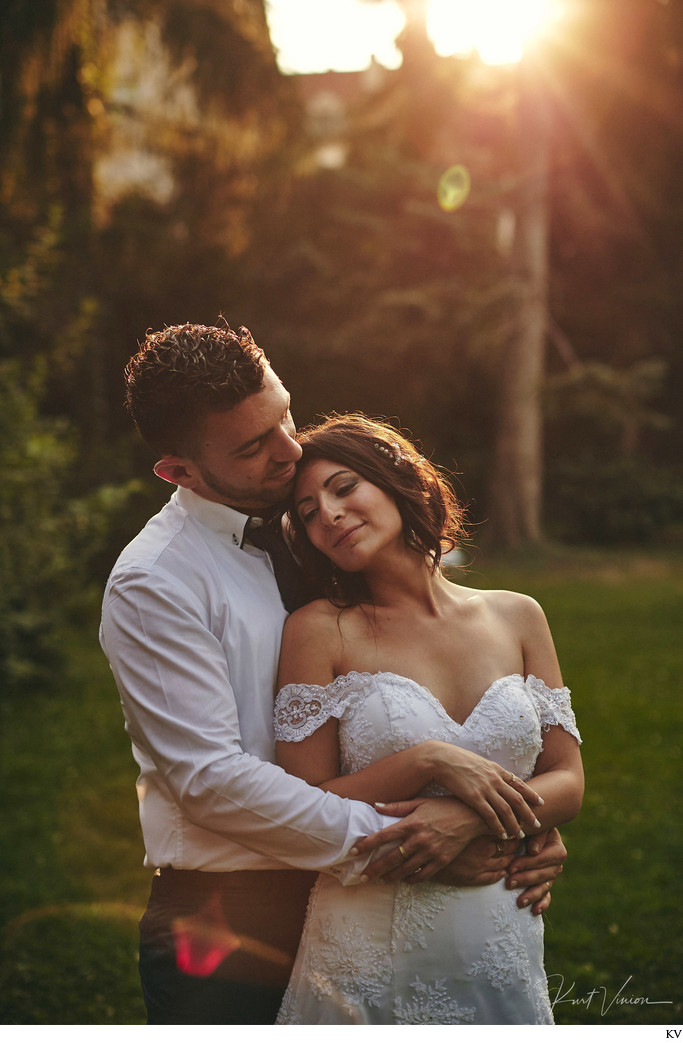 lovers embrace secret garden sun set - Prague wedding lovers embrace secret garden sun set - Prague wedding