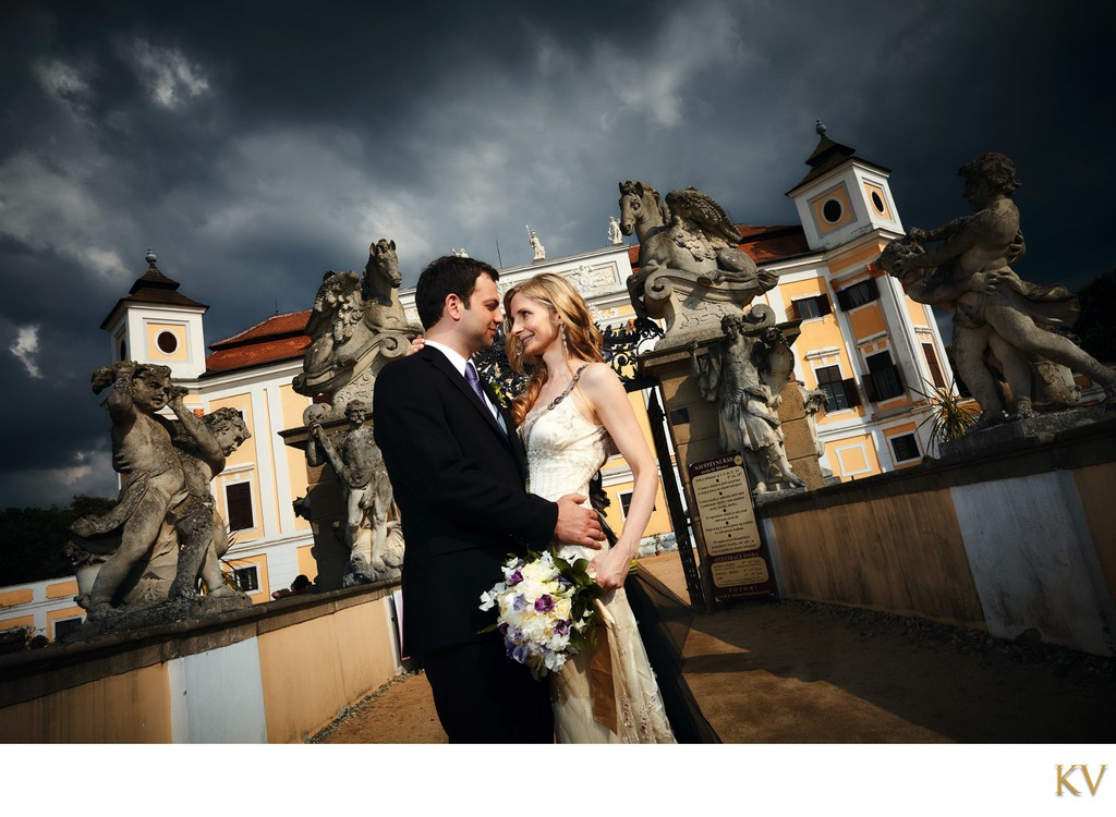 NYC couple wedding in Moravia Chateau Milotice