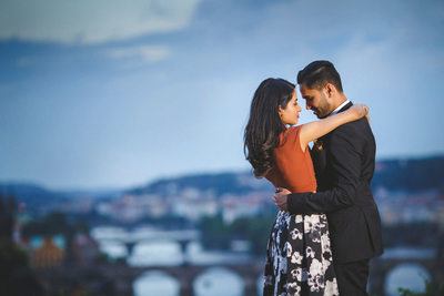 romantic Prague marriage proposal couple embrace