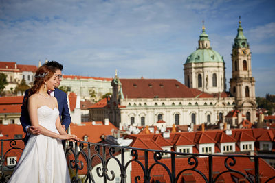 bride & groom enjoying view of Prague Vrtba Garden