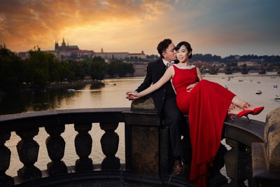 Stylish & Elegant pre weddings Prague 