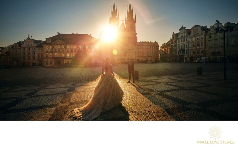 bride & groom Old Town Square Prague at sunrise