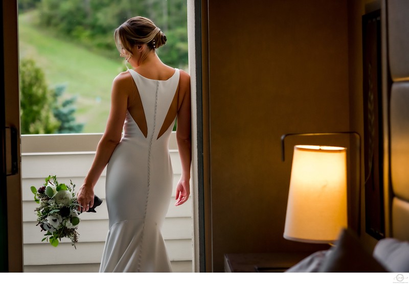 Bride Preparations Room:  Hockley Valley Resort Photographer