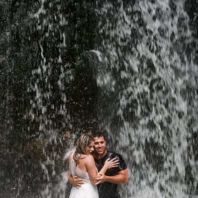 Engagement Photography at Hoggs Falls