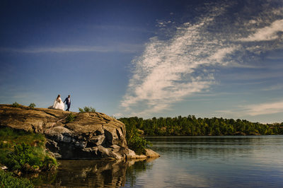 Idylwylde Golf & Country Club Wedding Portrait on Cliff