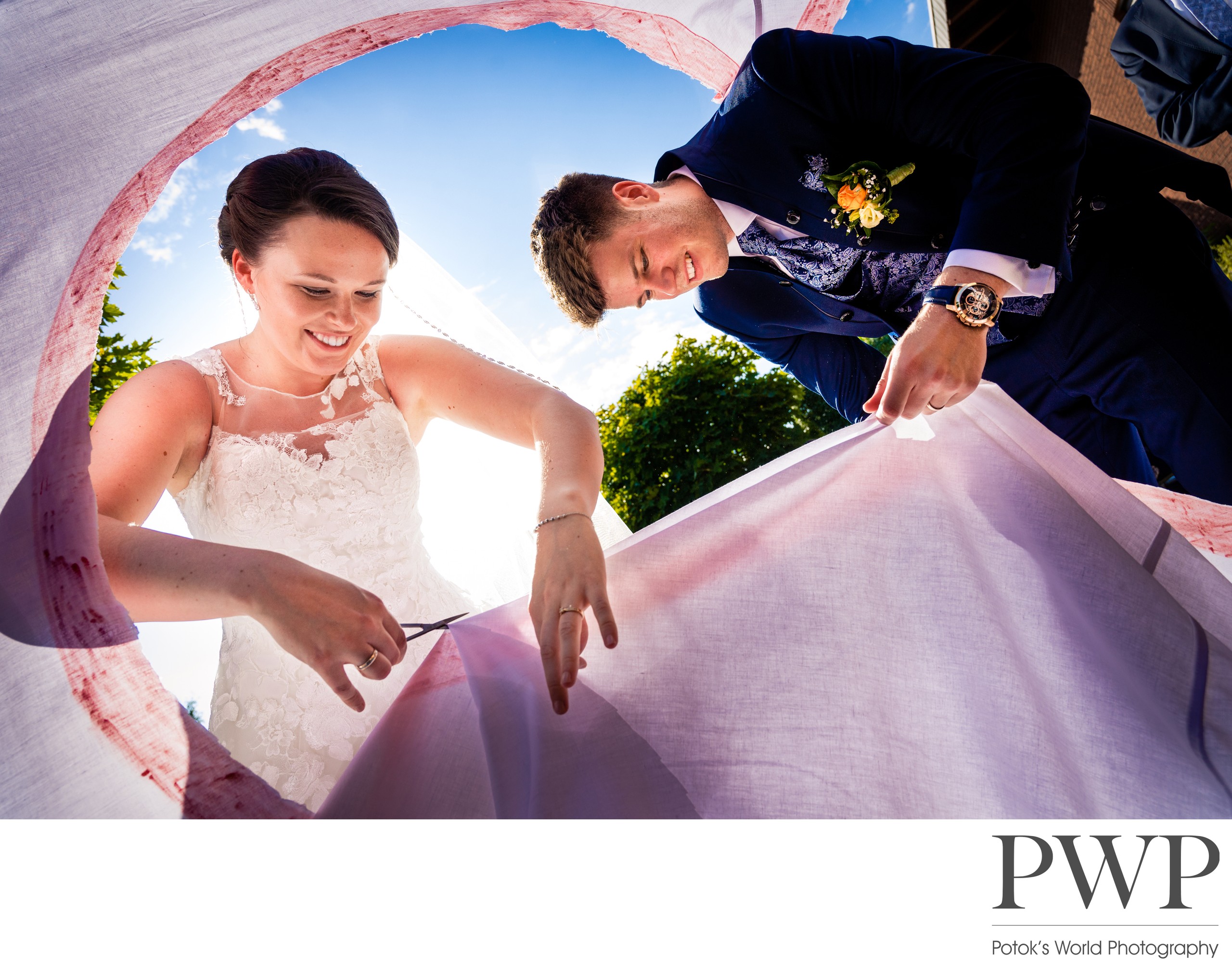 Emily Roehler'S Unforgettable Wedding Moment! - ymf5hmg