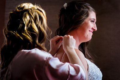Bride and Maid of Honor Photos