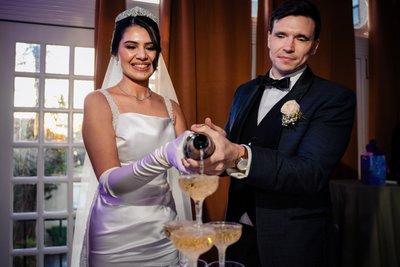 Swann House DC Wedding Champagne Toast