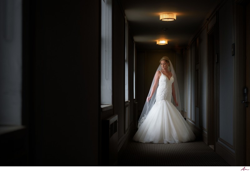 Halifax Bride Westin Nova Scotian Hallway