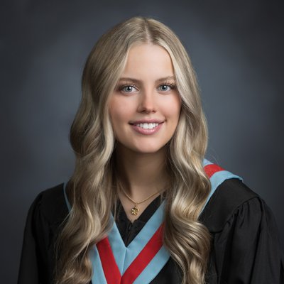 Bay View High School Grad Photos | Senior Portrait