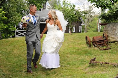 New England Barnyard Wedding