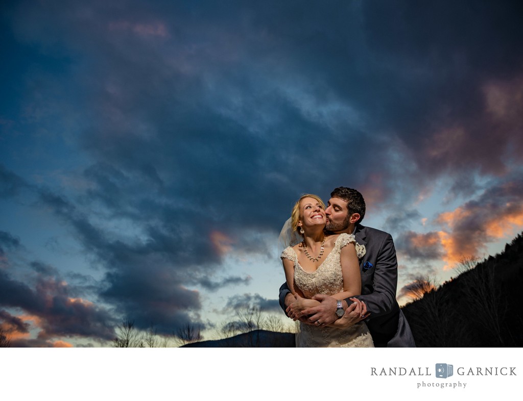 sunset-romantic-couple-riverside-farm-vermont