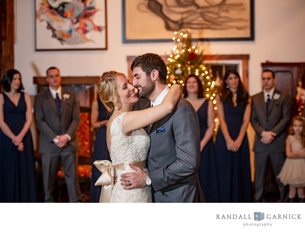 romantic-first-dance-riverside-farm-vermont