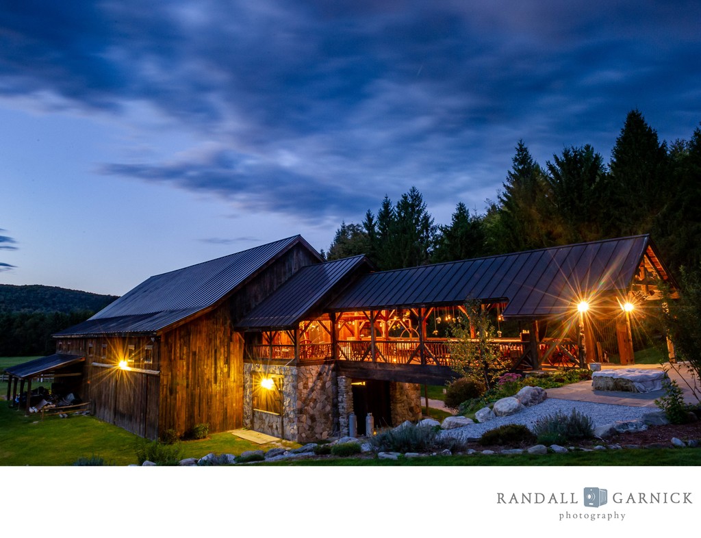 blue-hour-barn-vermont-wedding-riverside-farm