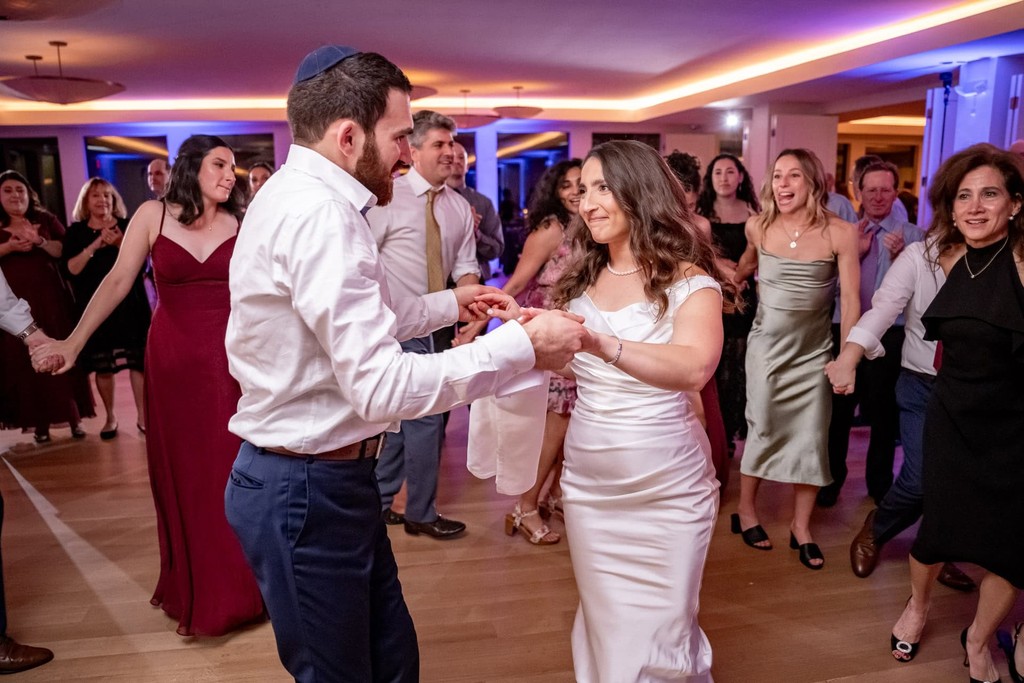 lakehouse-halifax-wedding-bride-groom-hora-dance