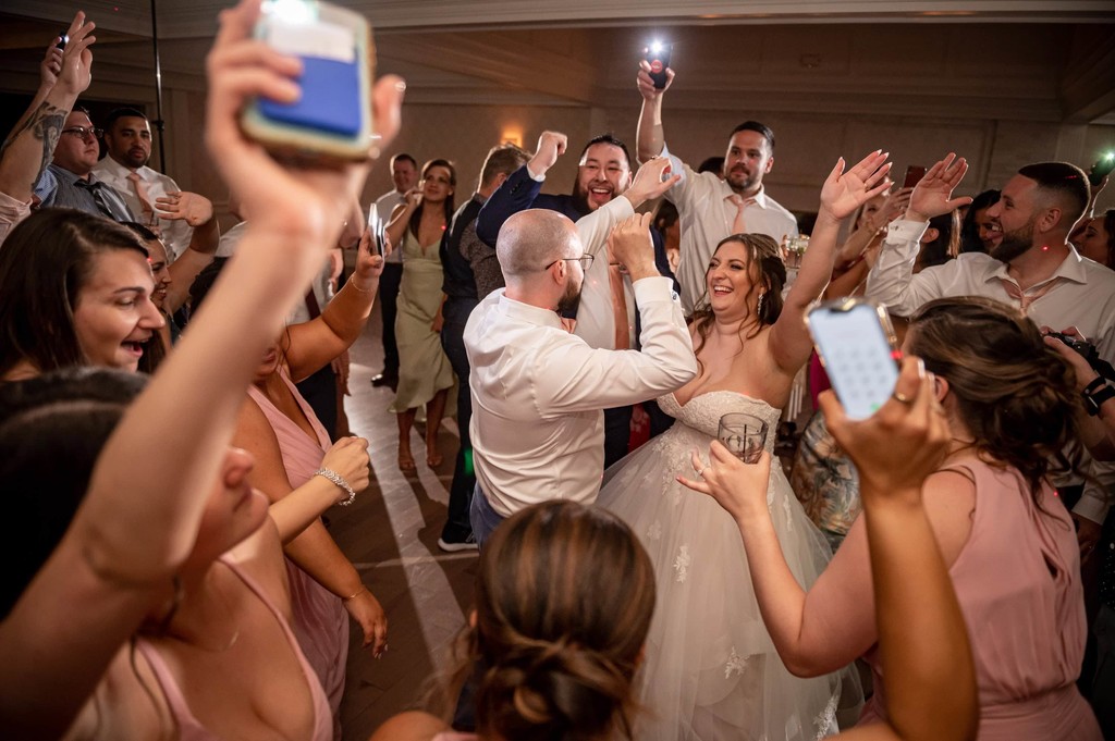 Wedding-Reception-Celebration-at-Grand-View-Mendon