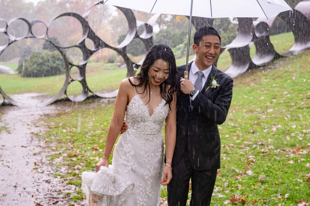 rainy wedding day joy at decordova museum weddings