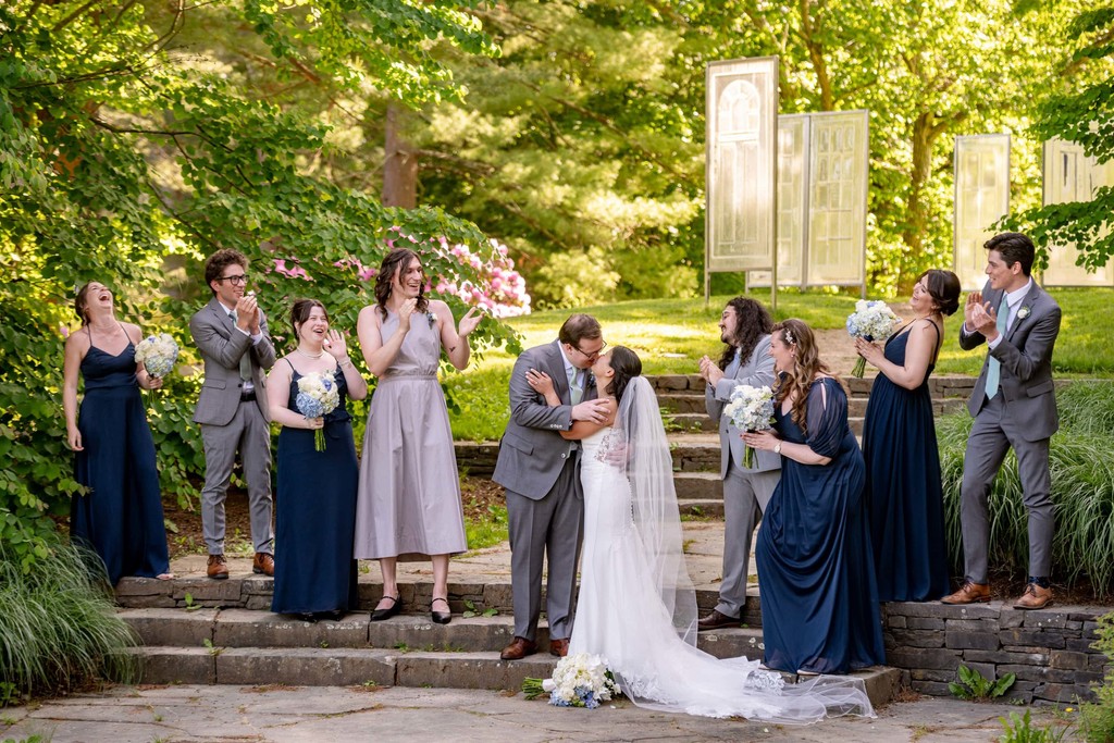 wedding party celebrating at decordova museum weddings