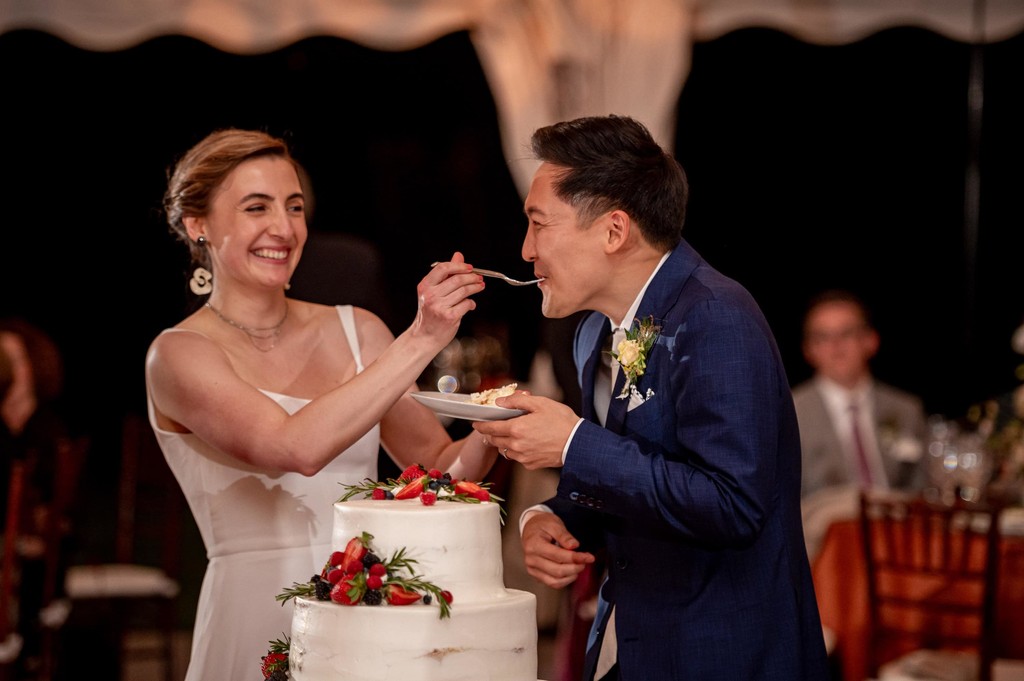 funny cake cutting moment at decordova museum weddings