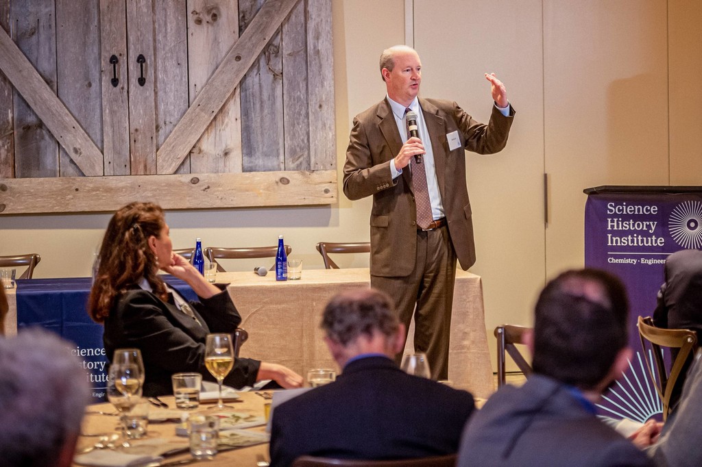 Science History Institute speaker in Cambridge