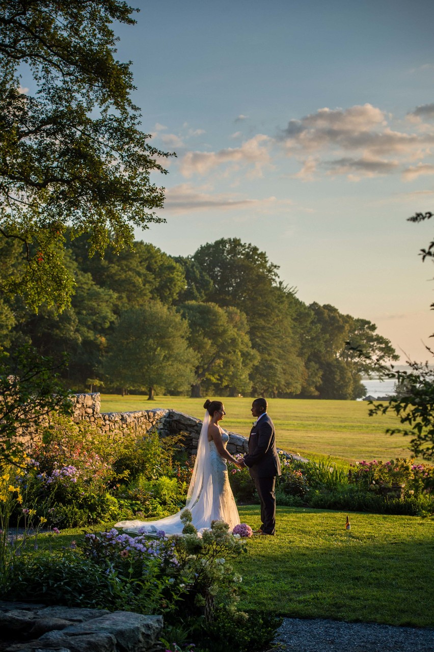 Golden hour couple portrait Blithewold Mansion wedding