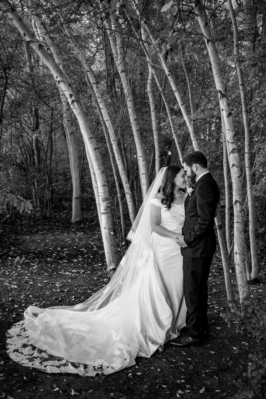 forest-wedding-photo-the-lakehouse-halifax