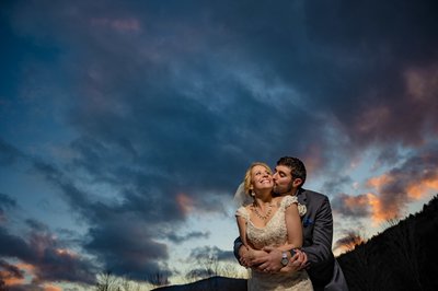 sunset-romantic-couple-riverside-farm-vermont