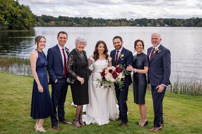 bride-groom-family-photo-lakehouse-halifax