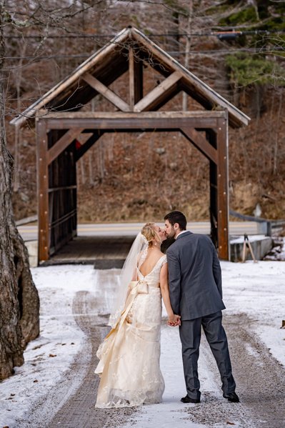 riverside-farm-vermont-winter-wedding-couple