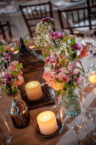 rustic-table-decor-riverside-farm-vermont-wedding