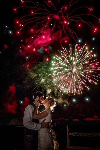 fireworks-wedding-celebration-riverside-farm-vermont