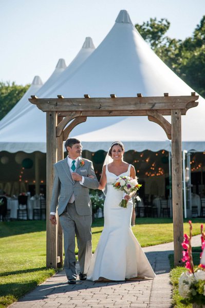 Proud dad walks his daughter down the aisle at Fern HIll Barn