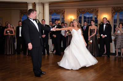 FIRST DANCE - MOUNTAIN VIEW GRAND RESORT WEDDING