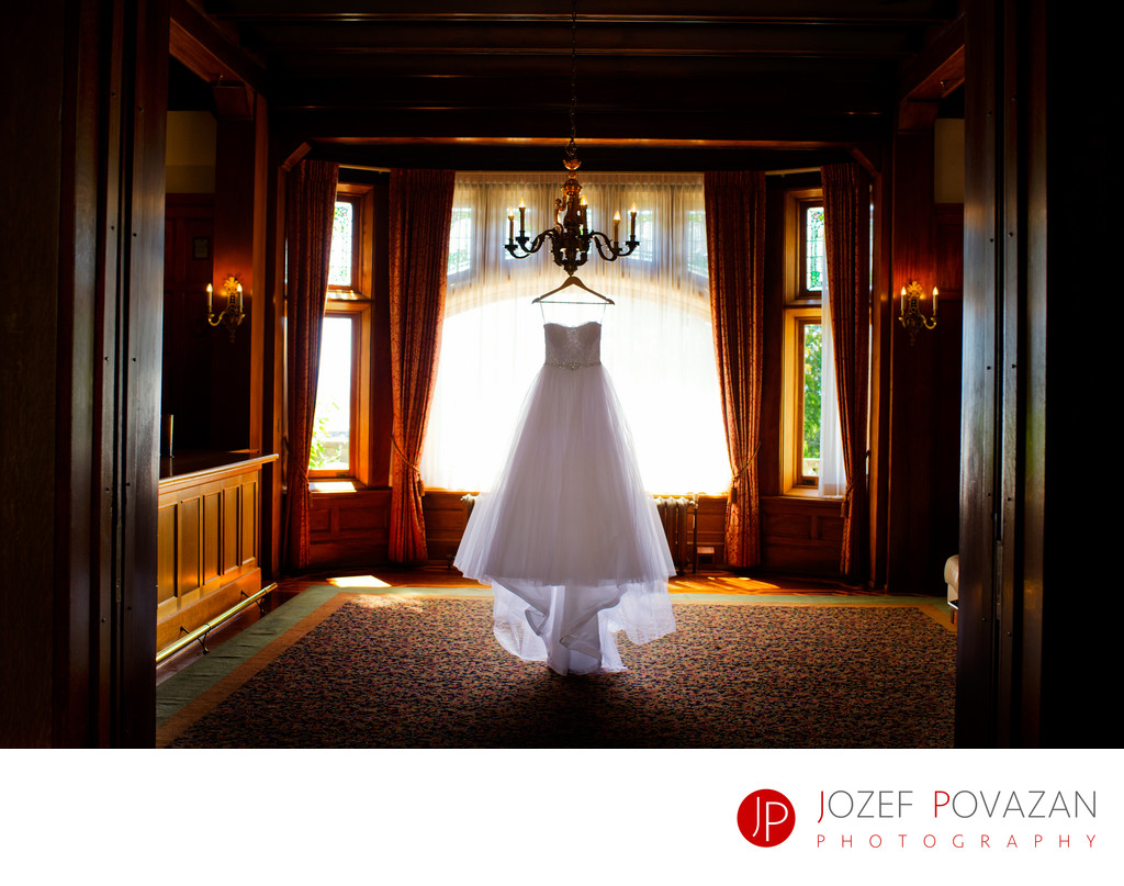 Hatley Castle wedding dress picture Povazan Photography