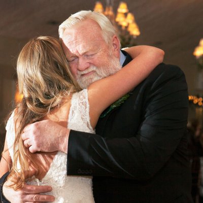 Bride-dad-dance