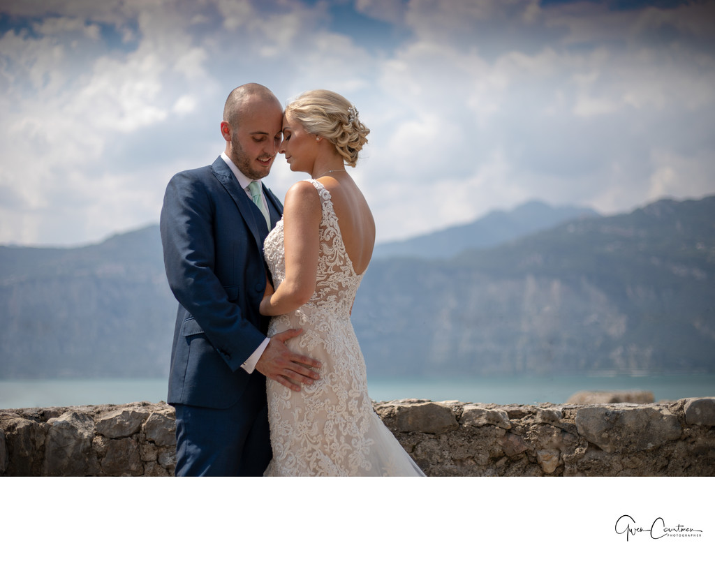 Romantic intimate wedding photography Lake Garda