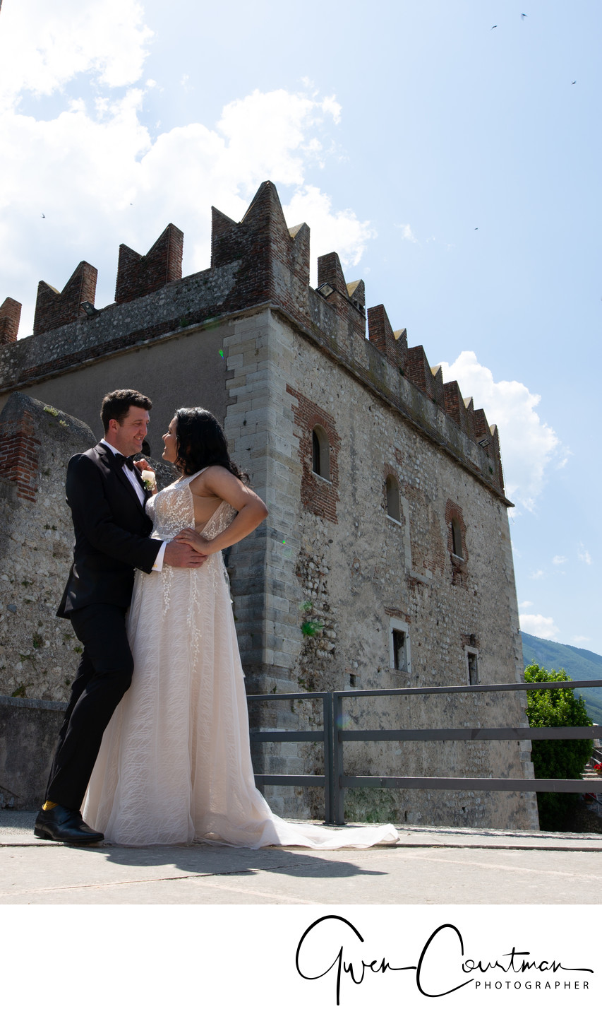 Fantastic backdrop for a wedding, Malcesine Castle 
