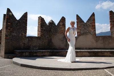 Tom and Em, Wedding Poses in Malcesine Castle, Italy 