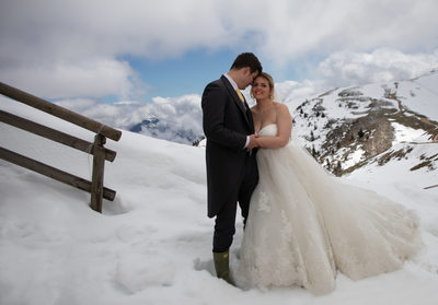 Trash the dress in the snow