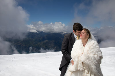 Kissing in the snow, trash the dress, Lake Garda, Italy