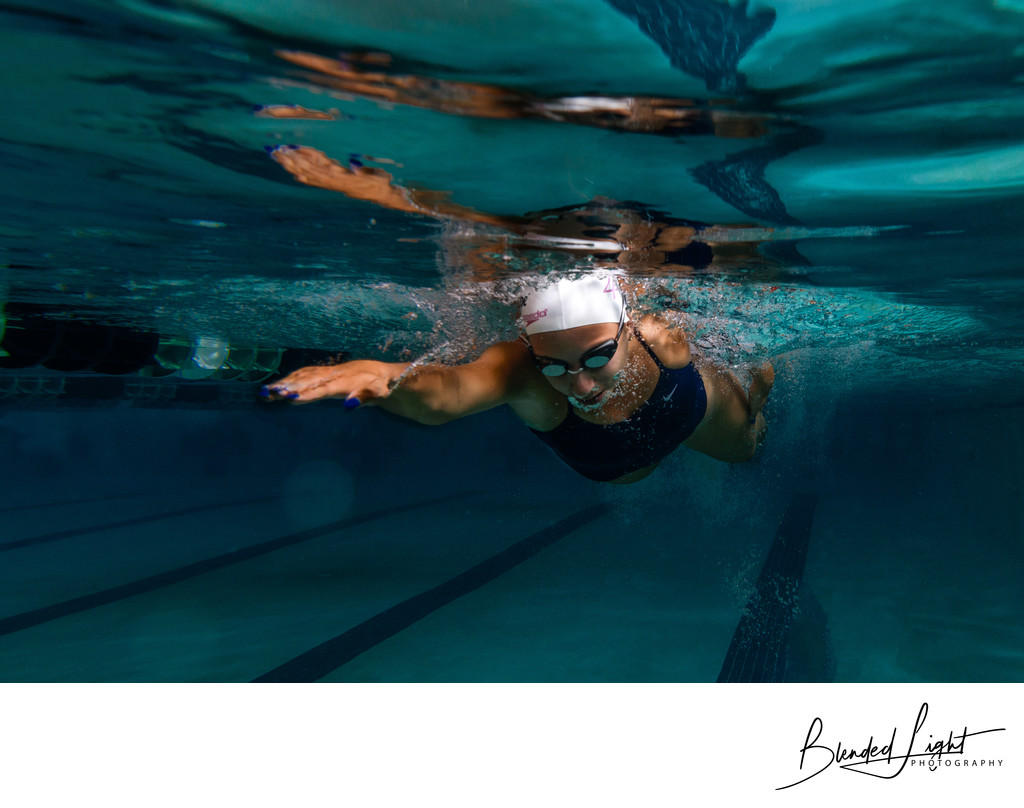 Best Raleigh Underwater Swimming Portrait