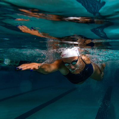 Best Raleigh Underwater Swimming Portrait