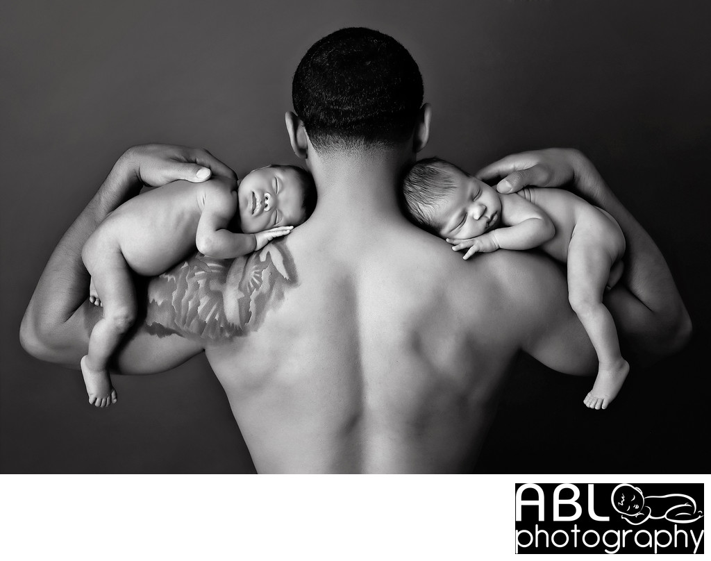 San Diego twin baby photography, daddy with twins